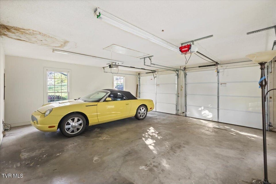 Photo #20: 1857 Greenbriar Circle