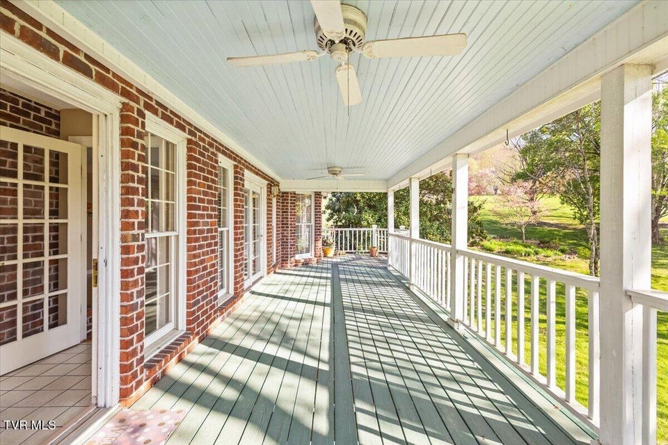 Photo #26: 1857 Greenbriar Circle