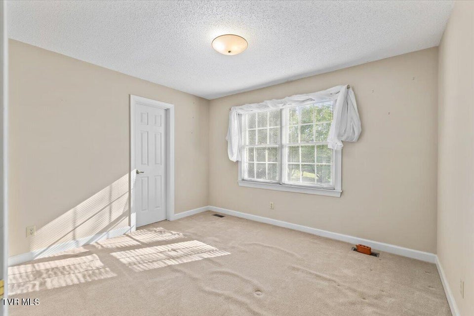 Photo #36: 1857 Greenbriar Circle