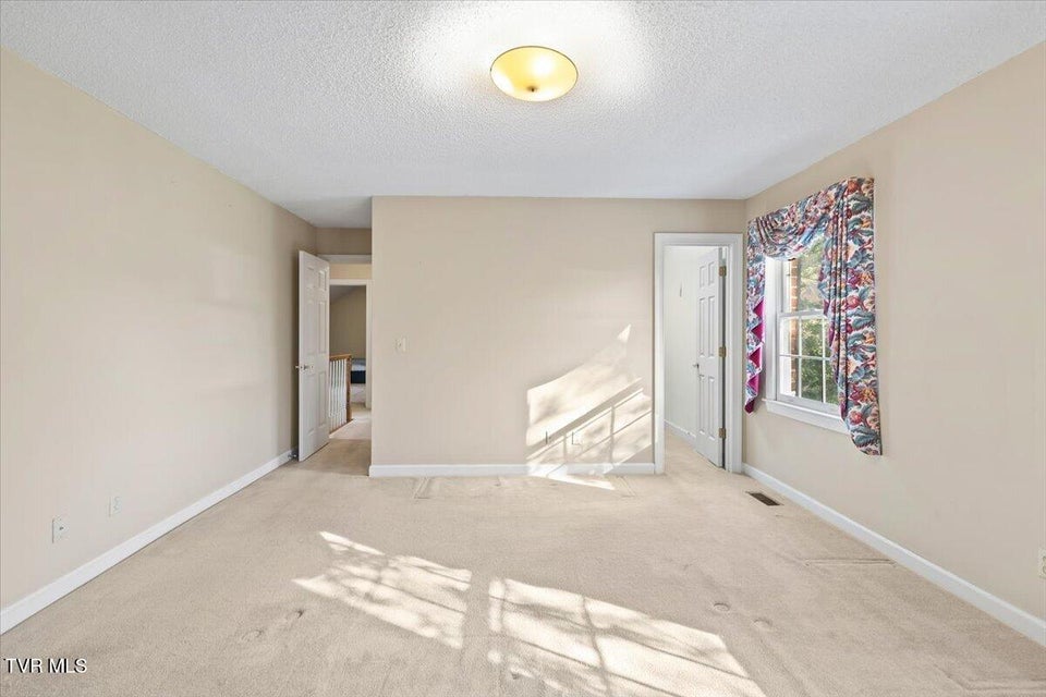 Photo #38: 1857 Greenbriar Circle