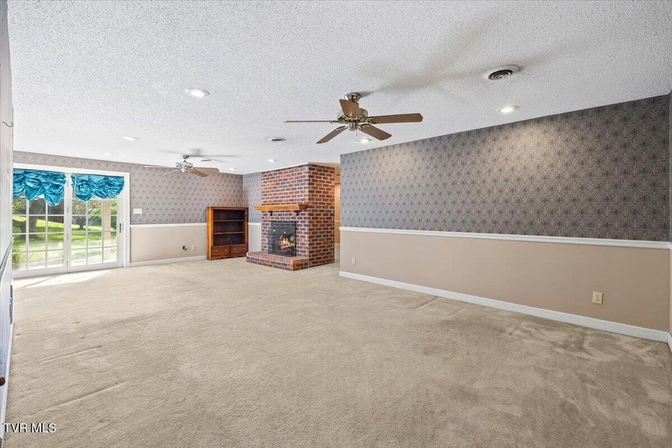 Photo #45: 1857 Greenbriar Circle