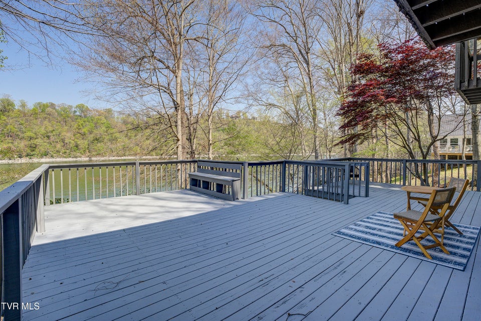 Photo #6: 760 Lake Point Drive