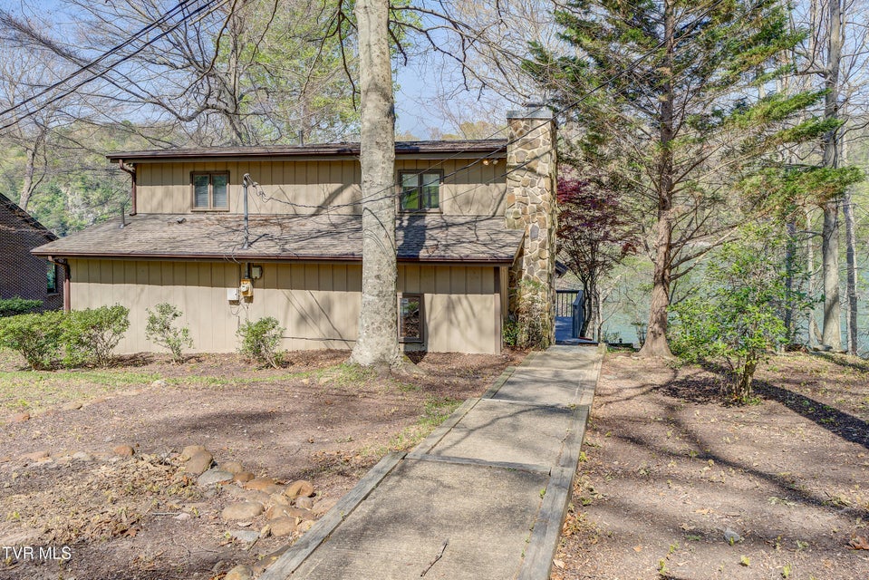 Photo #24: 760 Lake Point Drive