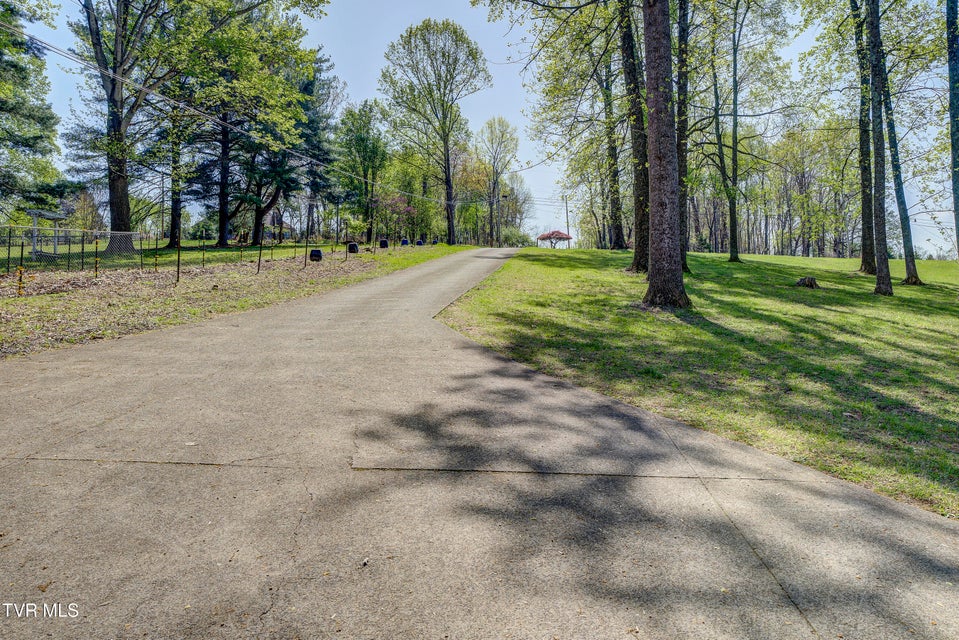 Photo #25: 760 Lake Point Drive