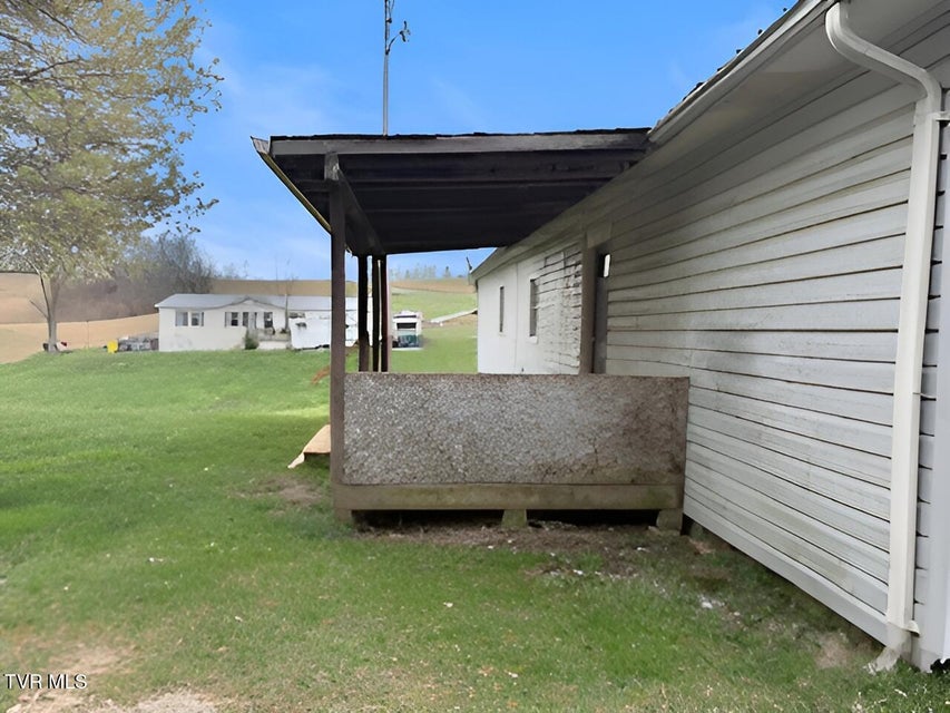 Photo #6: 476 Morelock Street