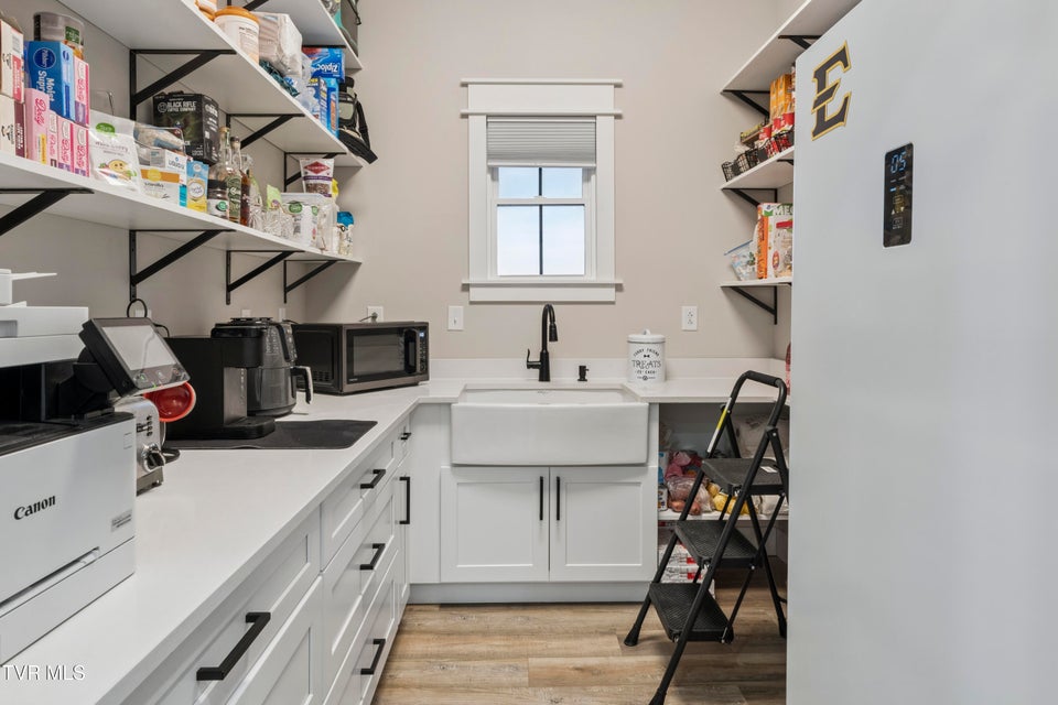 Photo #11: 165 Old State Route 34 