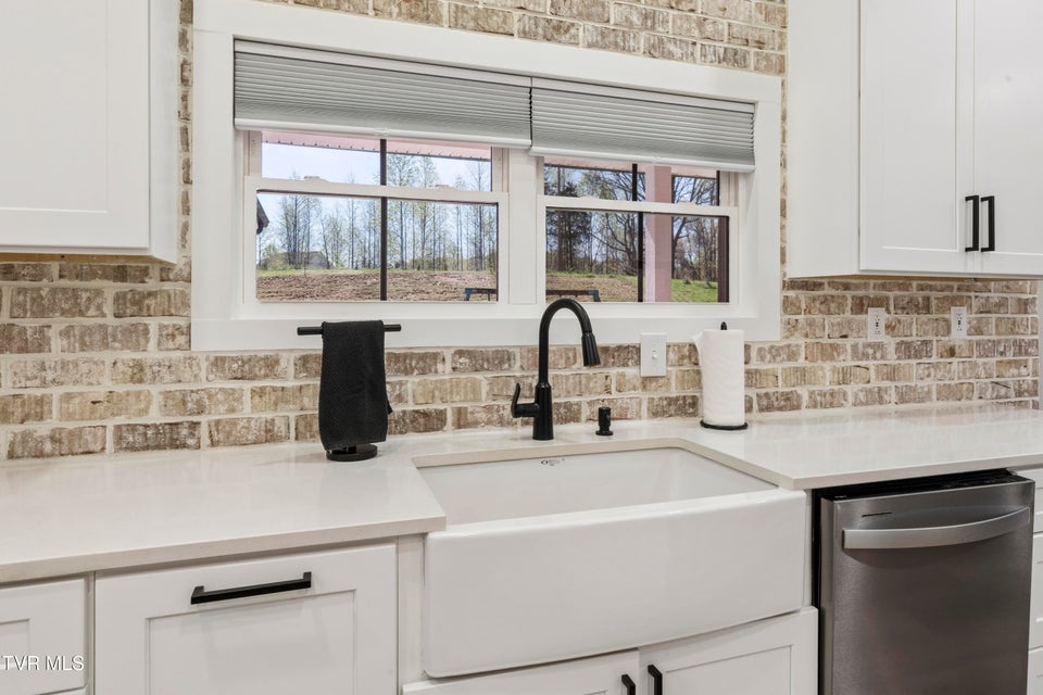 Photo #2: 165 Old State Route 34 