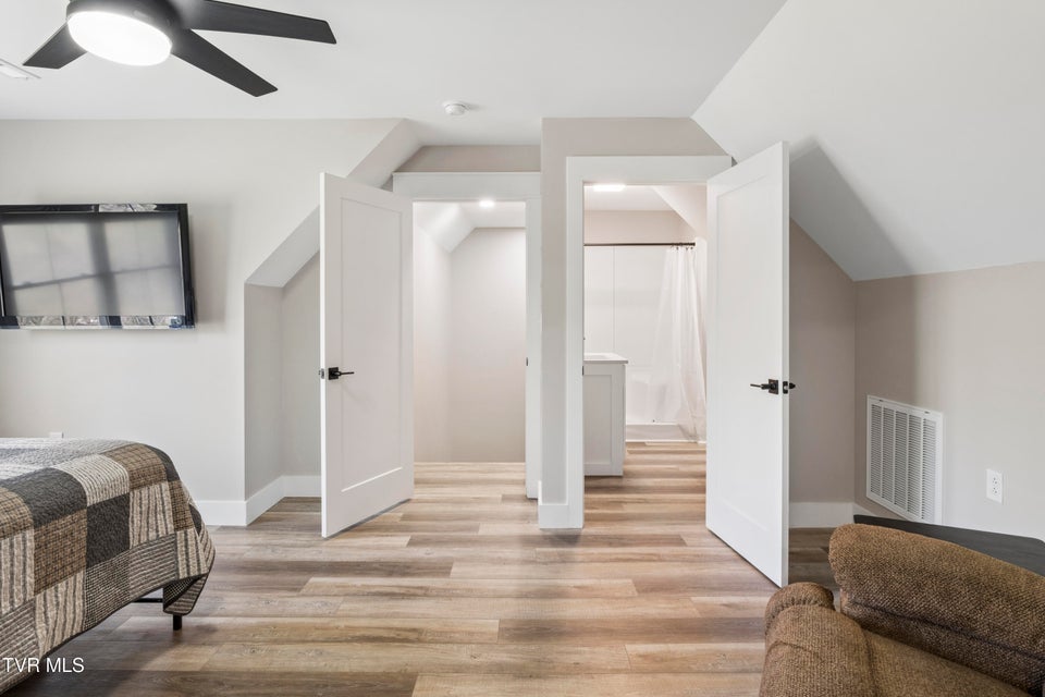 Photo #52: 165 Old State Route 34 