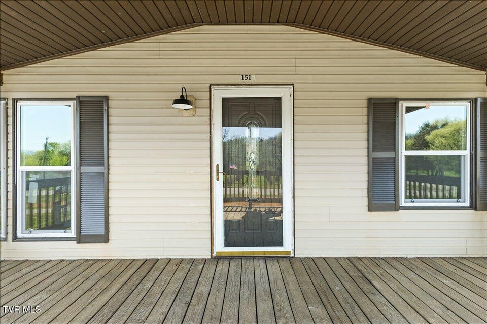 Photo #14: 151 Chalk Level Road