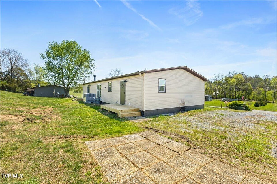 Photo #6: 151 Chalk Level Road