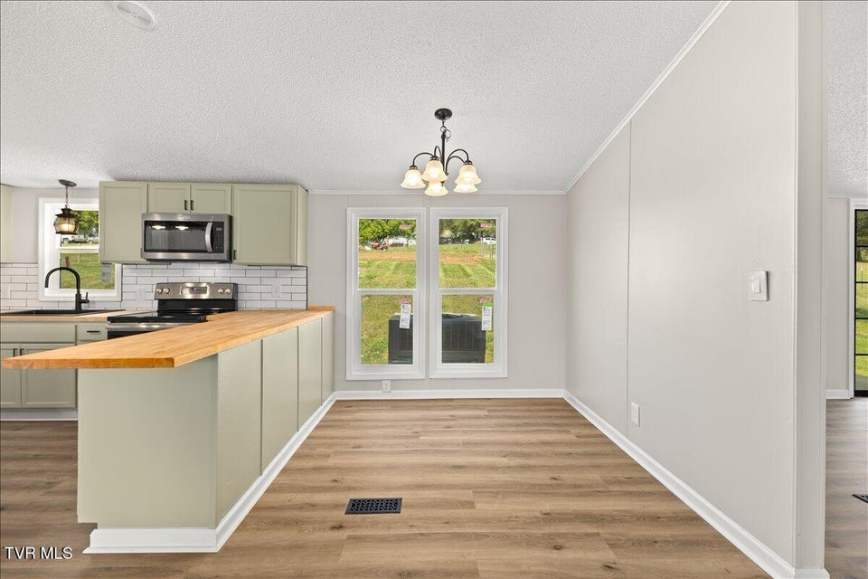 Photo #18: 151 Chalk Level Road