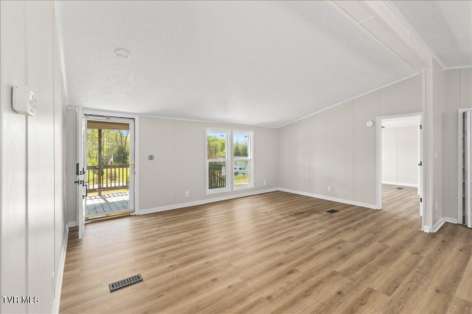 Photo #17: 151 Chalk Level Road