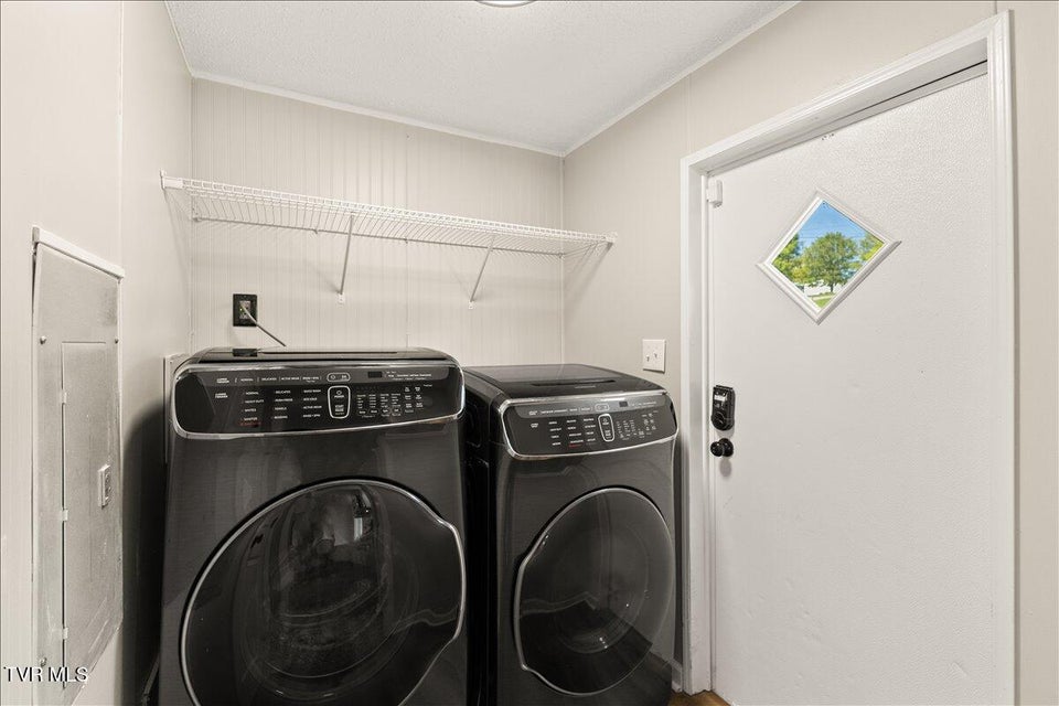 Photo #23: 151 Chalk Level Road