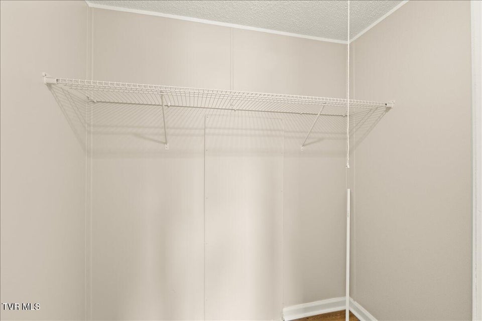 Photo #26: 151 Chalk Level Road