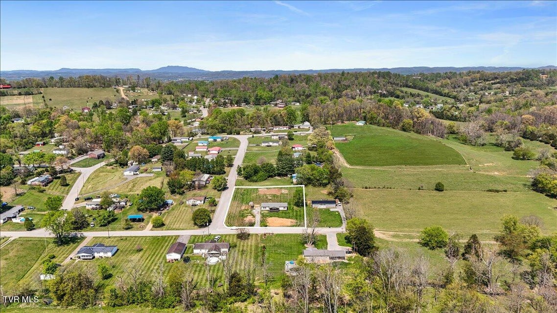 Photo #50: 151 Chalk Level Road