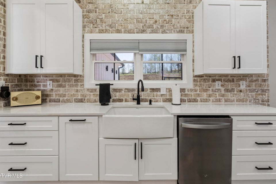 Photo #6: 165 Old State Route 34 