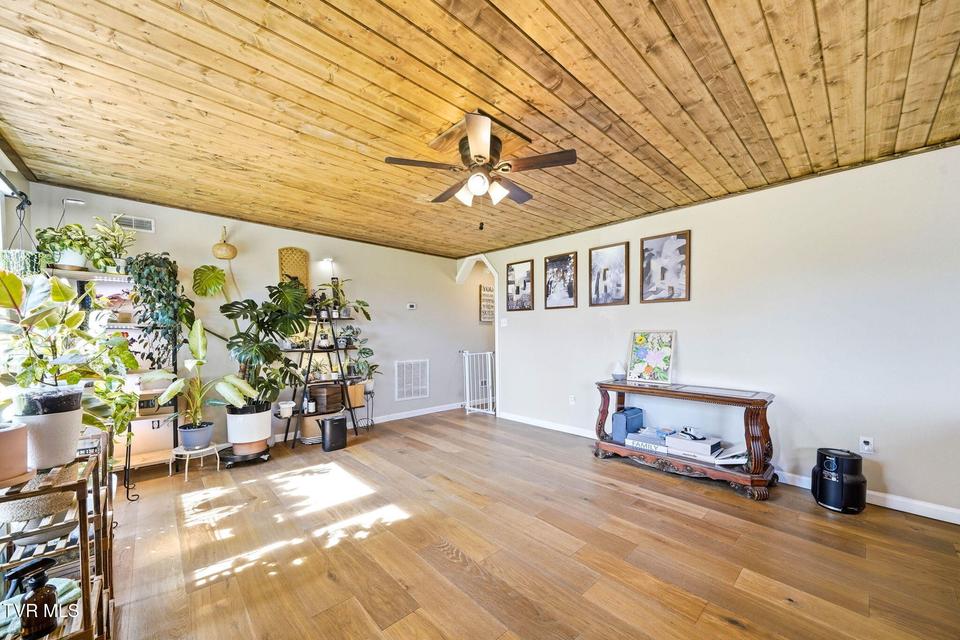 Photo #5: 435 Oak Grove Road