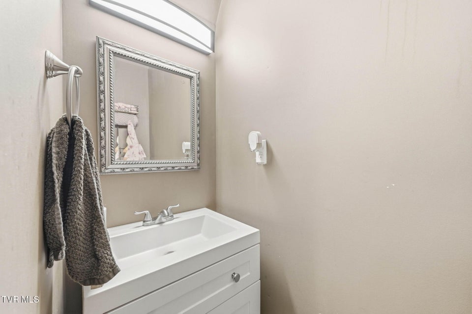 Photo #27: 435 Oak Grove Road