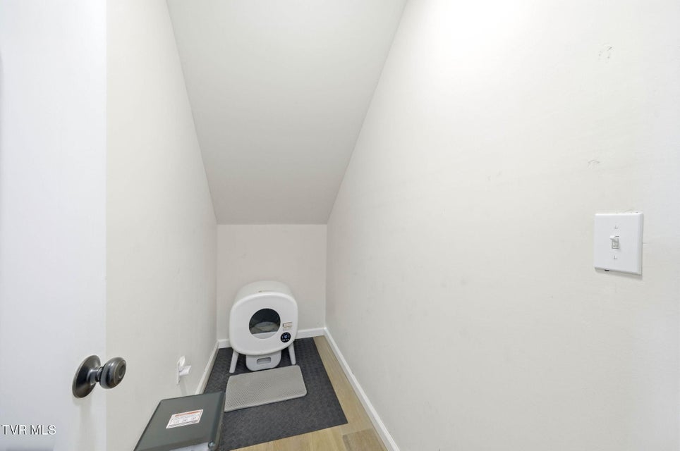 Photo #26: 435 Oak Grove Road