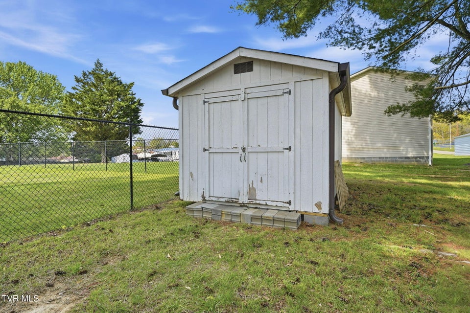 Photo #33: 435 Oak Grove Road