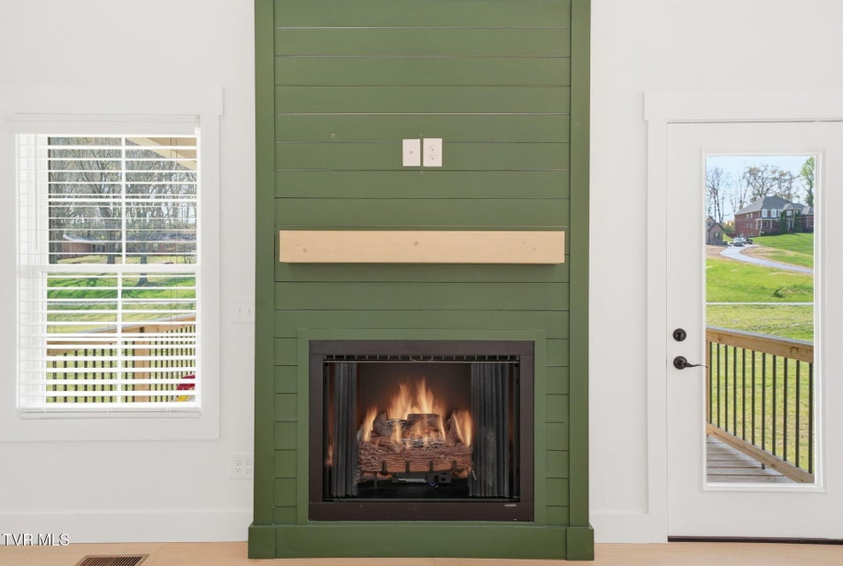 Photo #20: 115 Station Way