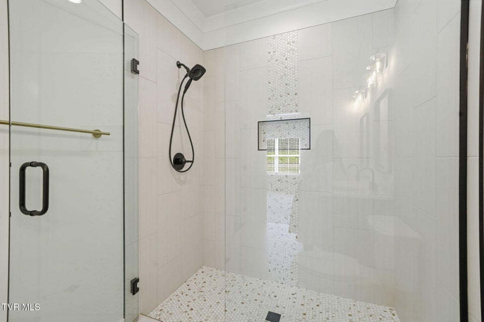 Photo #29: 115 Station Way