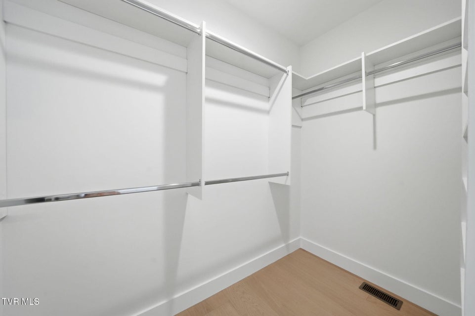 Photo #35: 115 Station Way