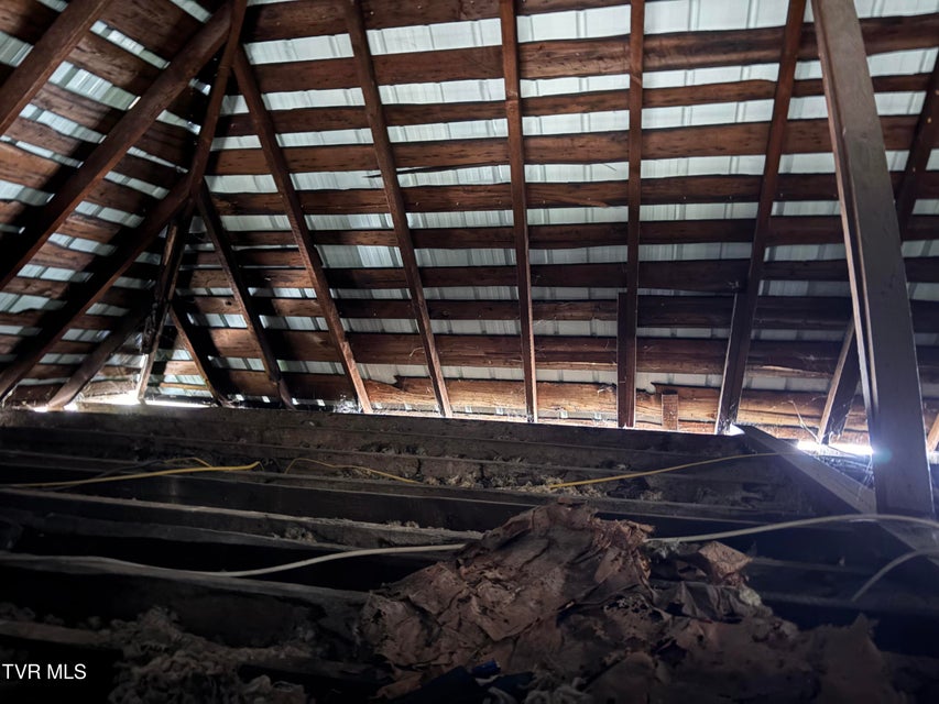 Photo #34: 424 Hamilton Street