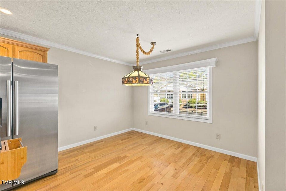 Photo #6: 703 Main Street