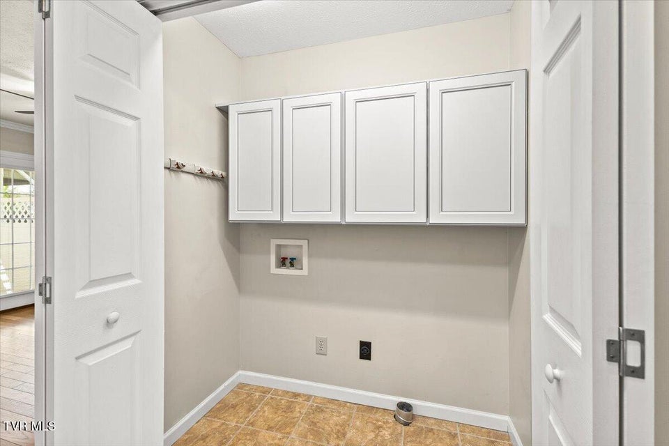 Photo #13: 703 Main Street