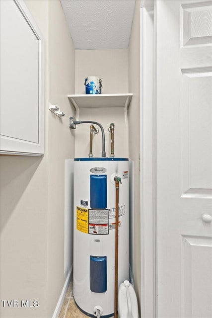 Photo #14: 703 Main Street