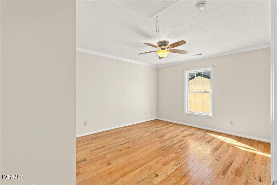 Photo #15: 703 Main Street