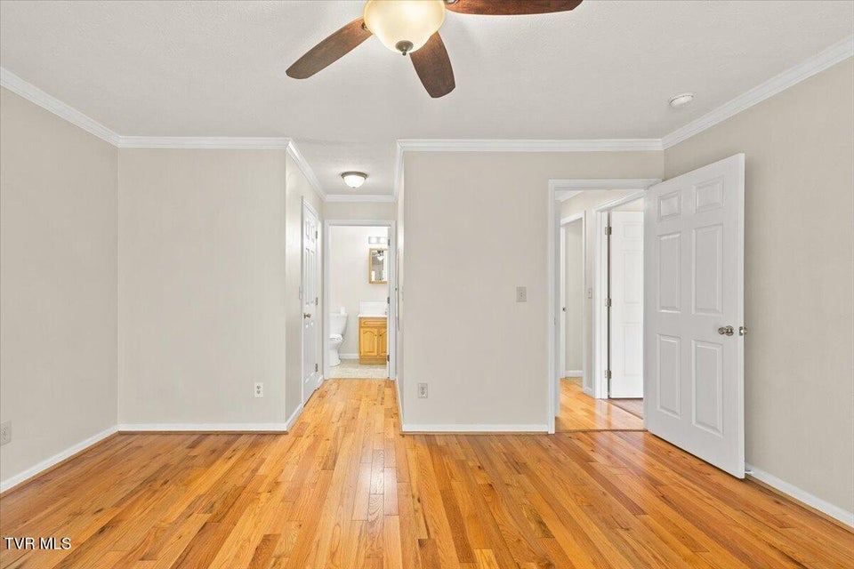 Photo #18: 703 Main Street