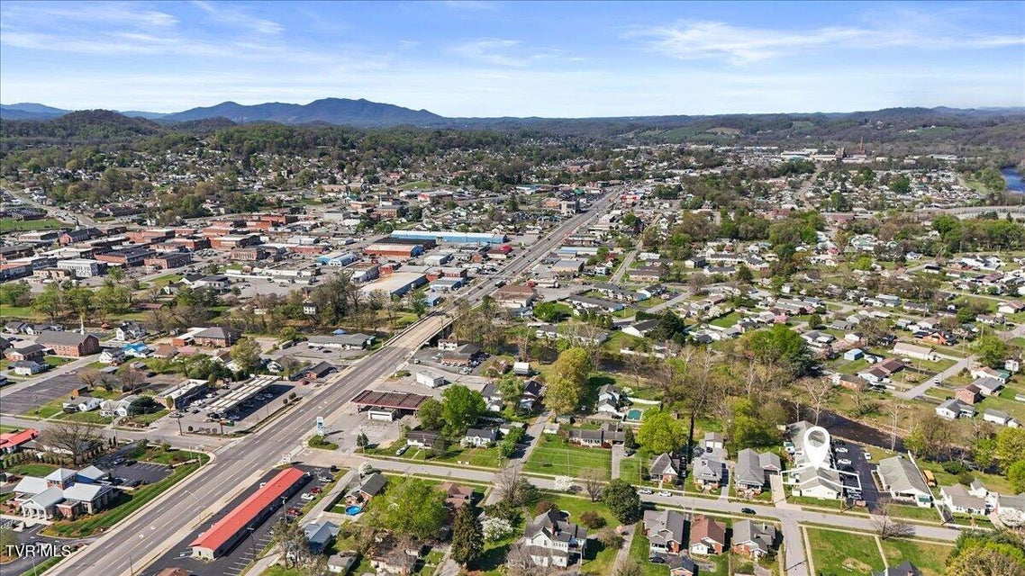 Photo #39: 703 Main Street