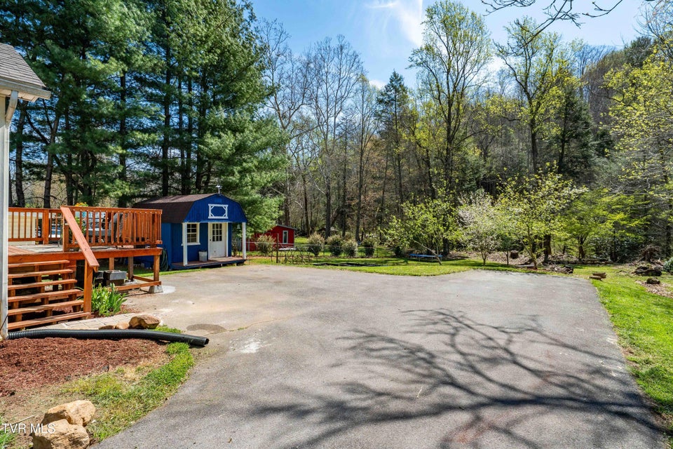 Photo #34: 1676 Tn-91 