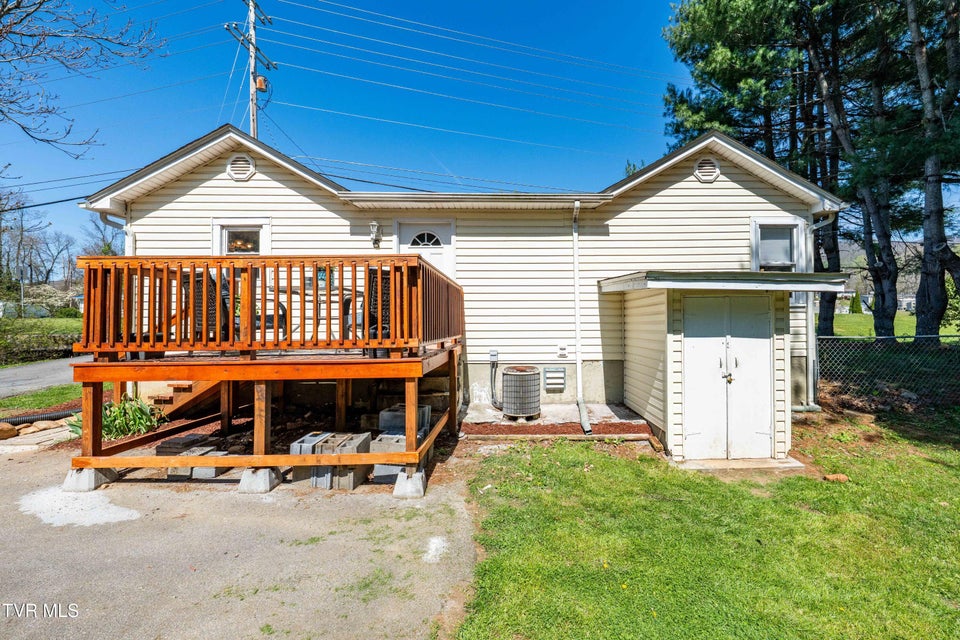 Photo #36: 1676 Tn-91 