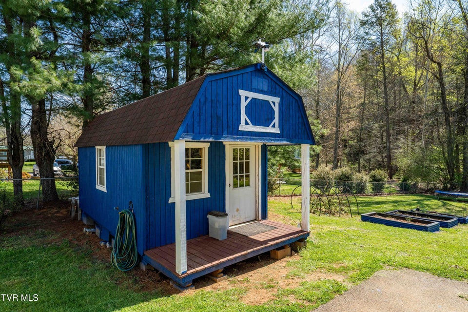 Photo #41: 1676 Tn-91 