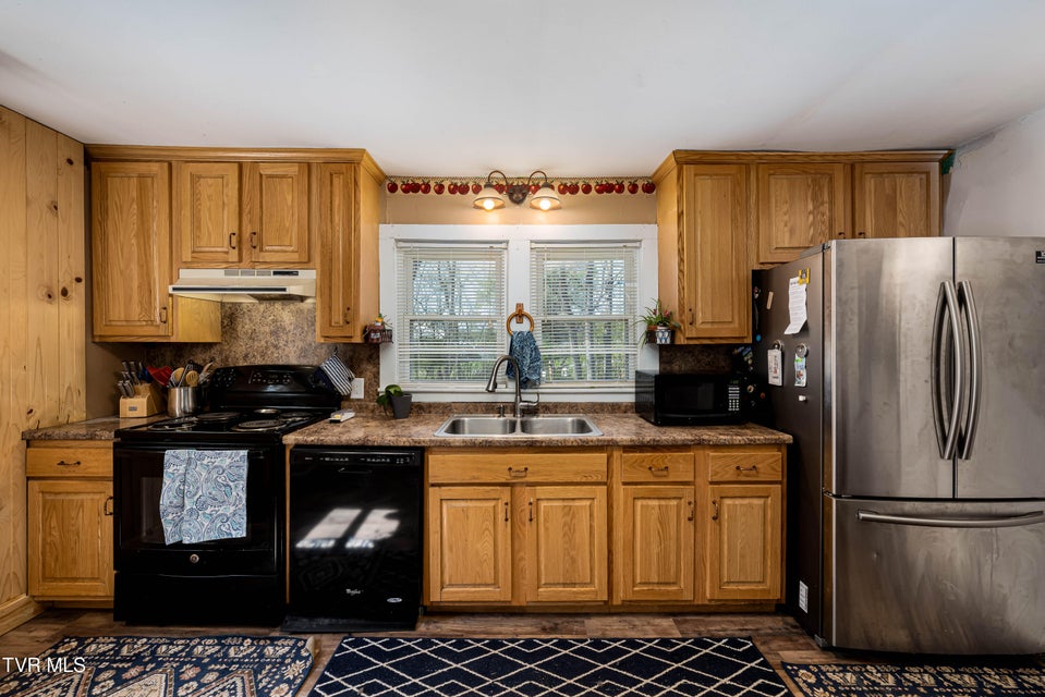 Photo #61: 1676 Tn-91 