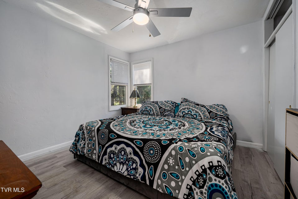 Photo #19: 1676 Tn-91 