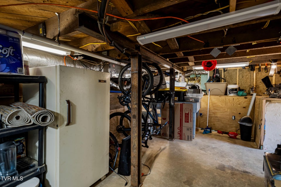 Photo #60: 1676 Tn-91 