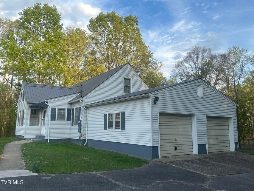 Photo #15: 6765 Warrensburg Road