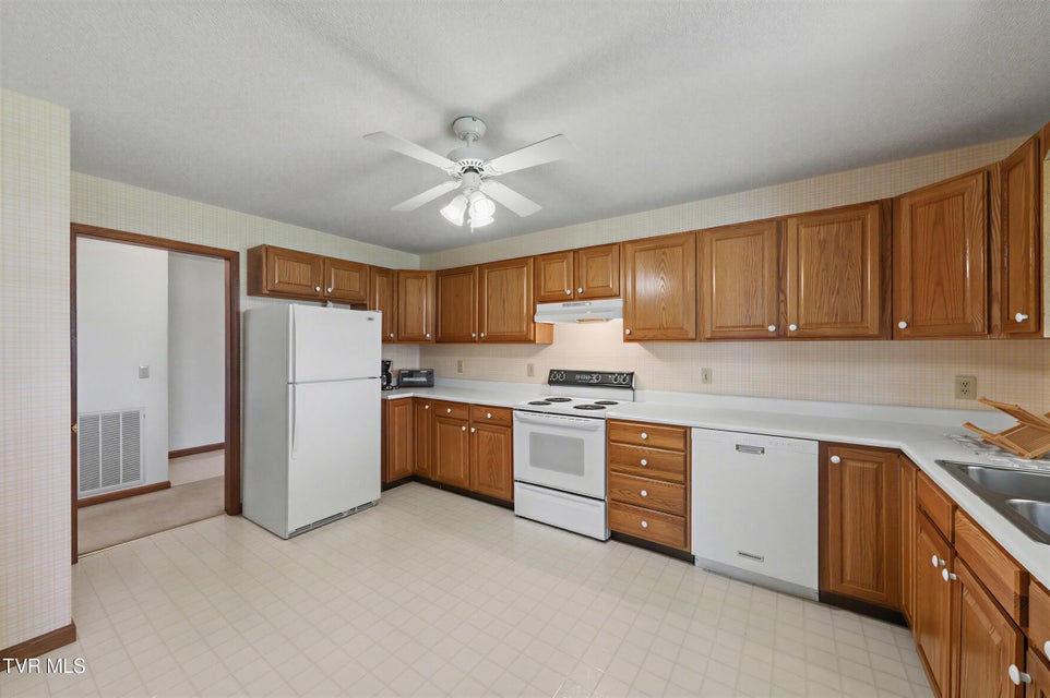 Photo #15: 108 Smokey View Drive