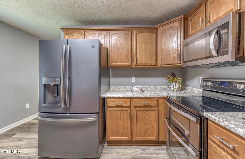 Photo #25: 1111 Lowell Street