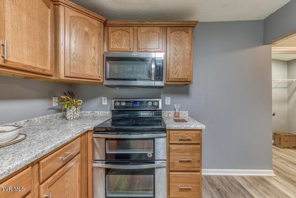 Photo #27: 1111 Lowell Street