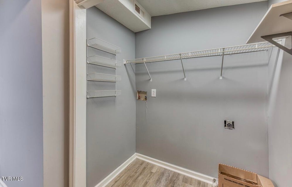 Photo #28: 1111 Lowell Street