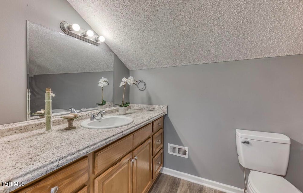 Photo #33: 1111 Lowell Street