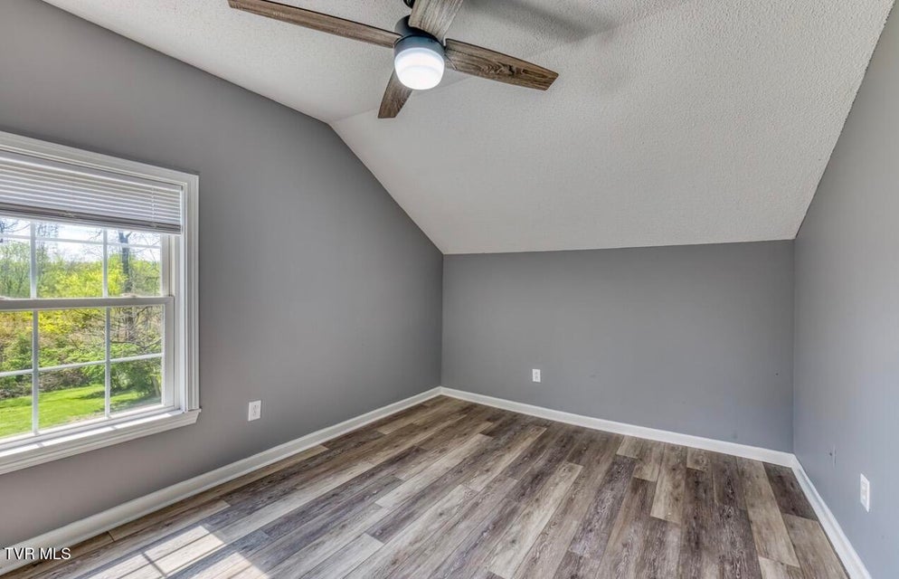 Photo #35: 1111 Lowell Street