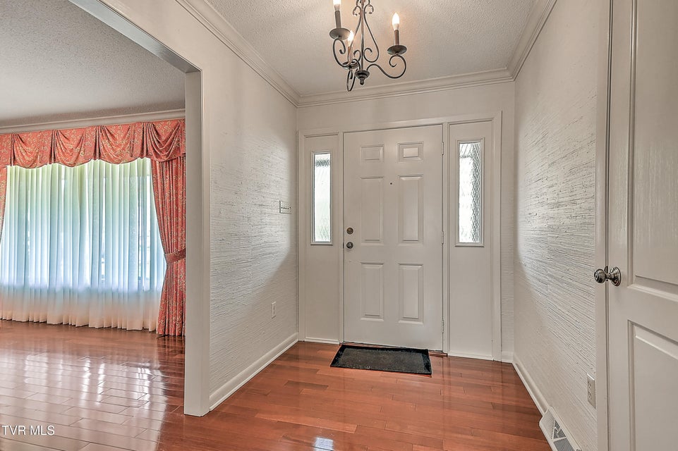 Photo #3: 2704 Suffolk Street