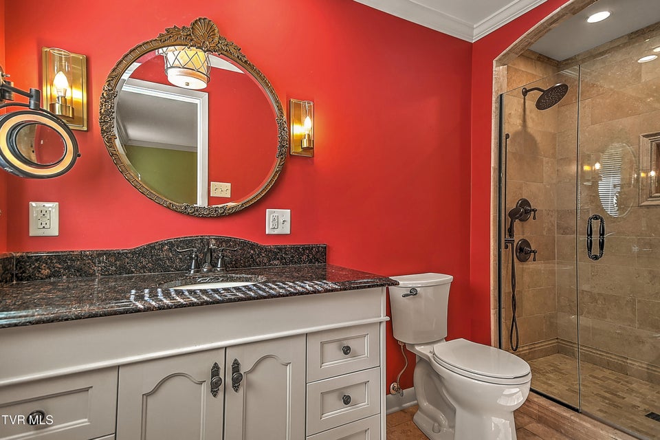 Photo #40: 2704 Suffolk Street