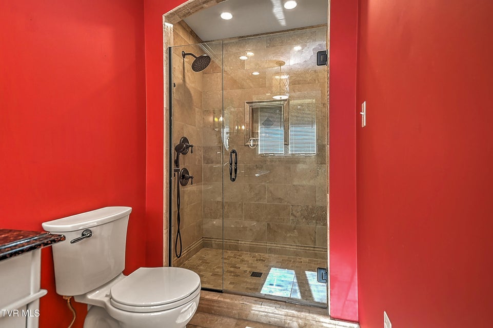 Photo #38: 2704 Suffolk Street